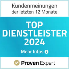 Das Bild zeigt ein blaues Banner mit weißem Text, auf dem „top dienstleister 2024’ und das Logo von proven expert unten zu sehen ist.