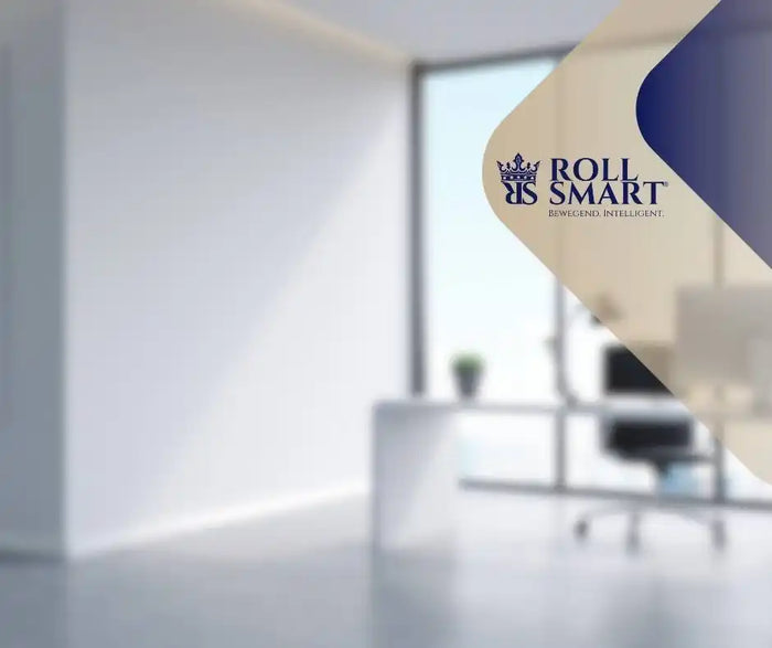 Ein Logo für »Roll Smart« mit einem Kronensymbol.